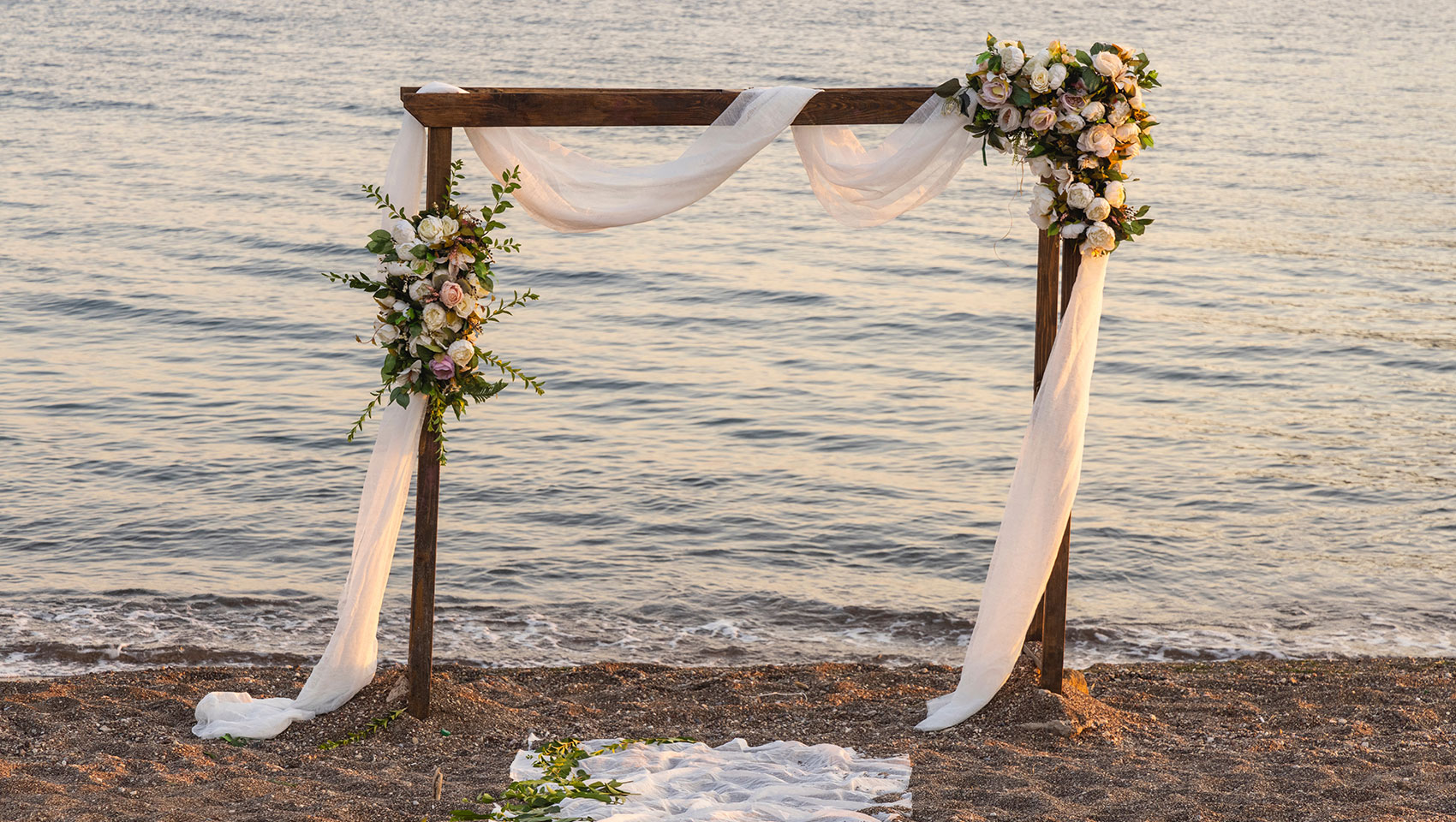 wedding alter on beach