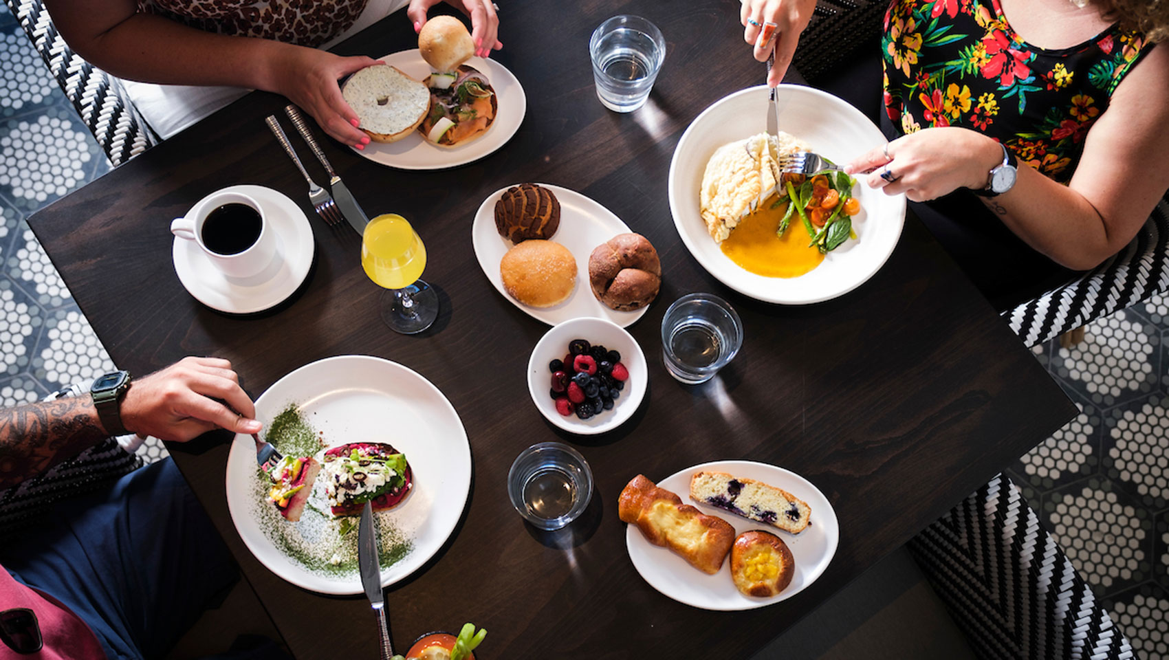 dining at Alera
